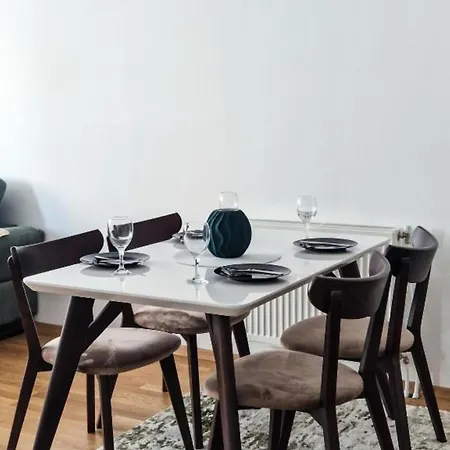 Apartment Tuse Lux *