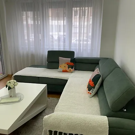 Tuse Lux * Skopje