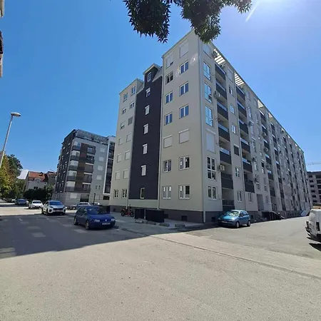 Tuse Lux Skopje